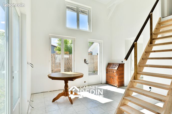 Maison 2 pièces 110 m²
