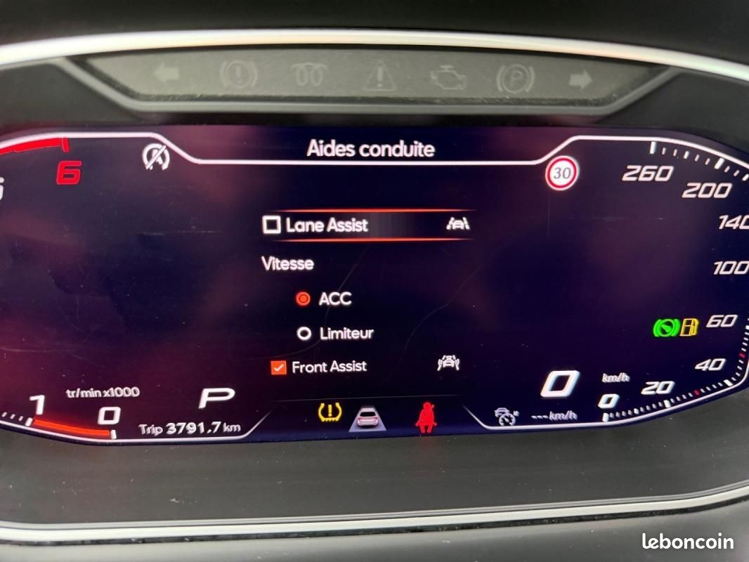 Seat Ateca 2.0 TDI 150 ch DSG7 Business 1ere main tva récupérable entretien concession (image 24)