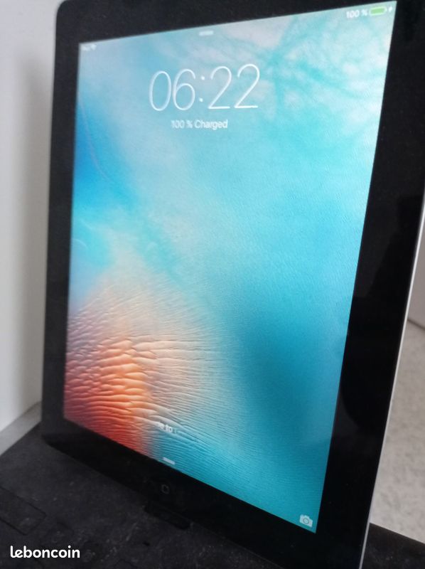 🤍 Apple iPad 2 tablette a ~ a 🫴 💶 Rennes (35700) 🌱 ou 📦 Livraison 🚚 (image 1)