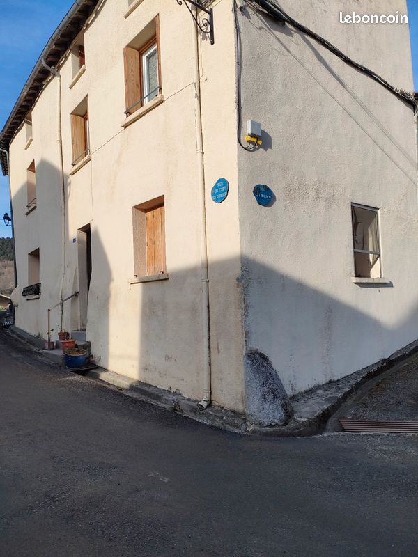 Maison 10 pièces 320 m² · à Le Bousquet · 320 m² · 450 000 €