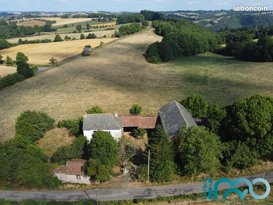 Maison 4 pièces 114 m² · à Jouqueviel · 114 m² · 150 000 €