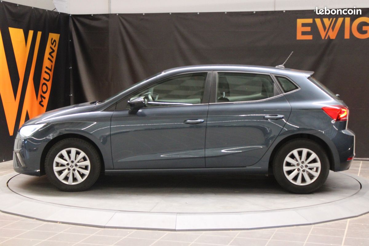 SEAT IBIZA 1.0 TSI 110ch STYLE - APPLE CARPLAY - OPTIQUES FULL LED - ACC (image 10)