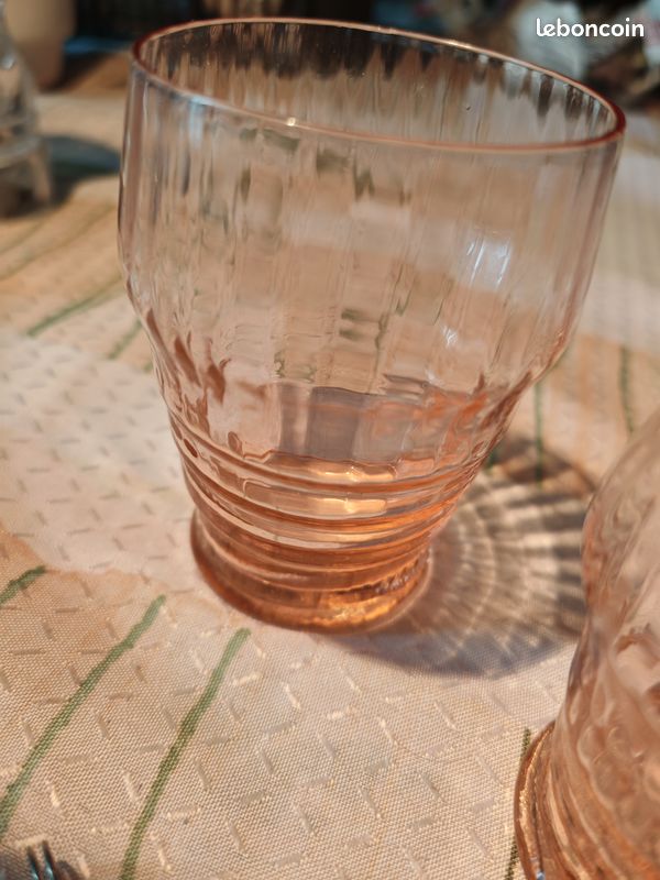 Ensemble de verres anciens (image 2)