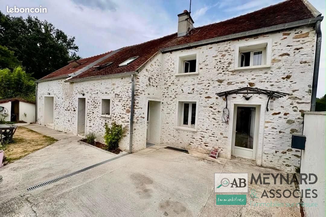 Maison 4 pièces 127 m² · à La Celle-sur-Morin · 127 m² · 255 000 €