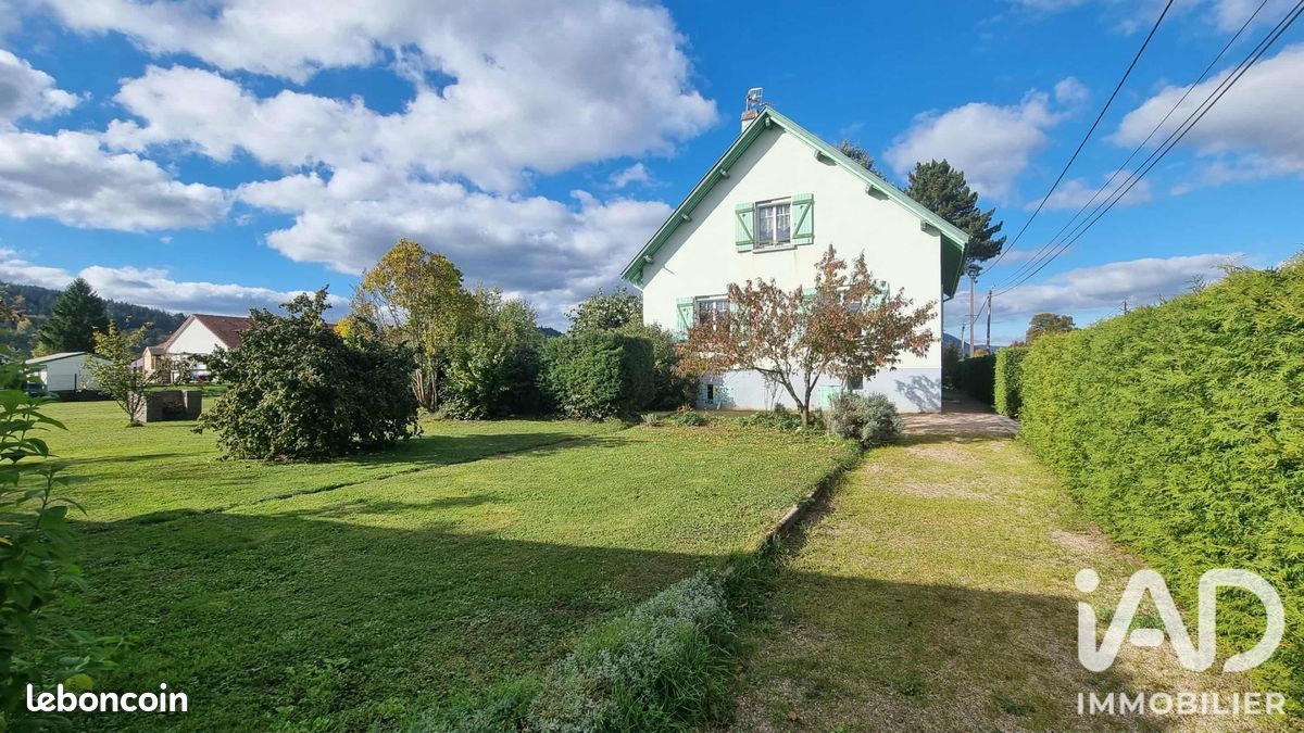 Maison 4 pièces 118 m² · à Anould · 118 m² · 160 000 €