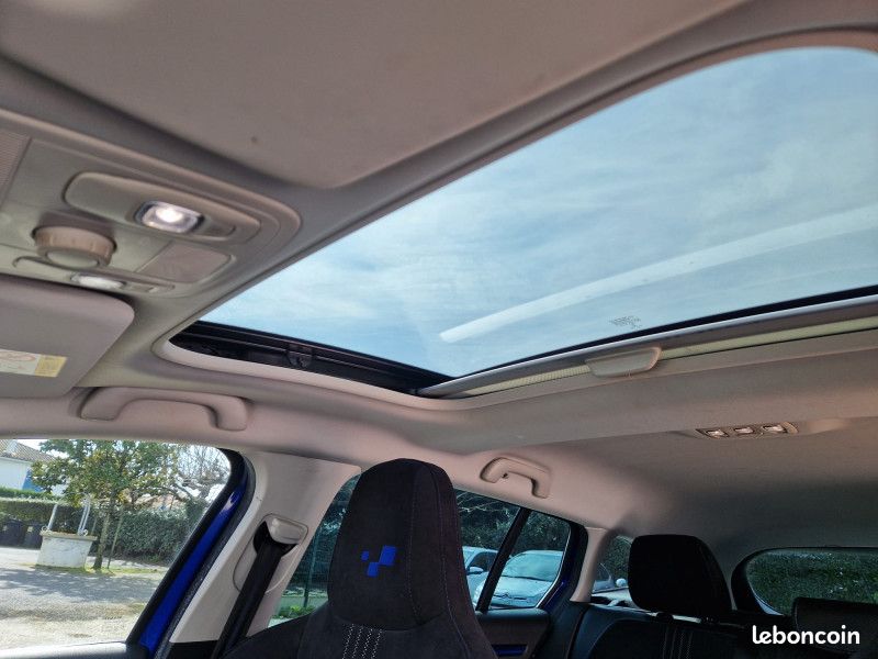 Renault MEGANE IV ESTATE 1.6 DCI 165CH ENERGY GT EDC 4 CONTROL (image 4)