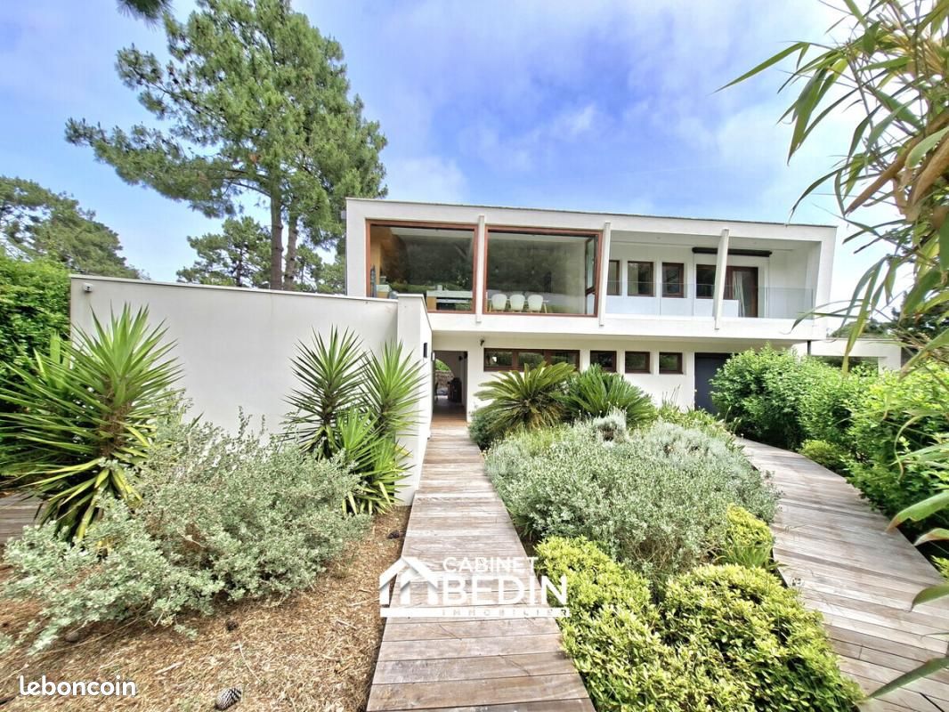Maison 5 pièces 175 m² · à Lège-Cap-Ferret · 175 m² · 2 980 000 €
