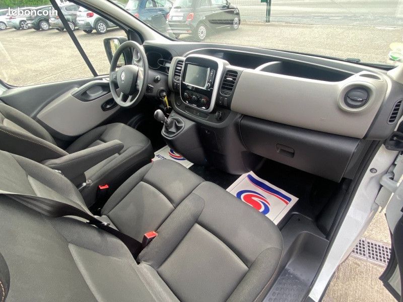 Renault TRAFIC III COMBI L1 1.6 DCI 125CH ENERGY LIFE 9 PLACES (image 4)