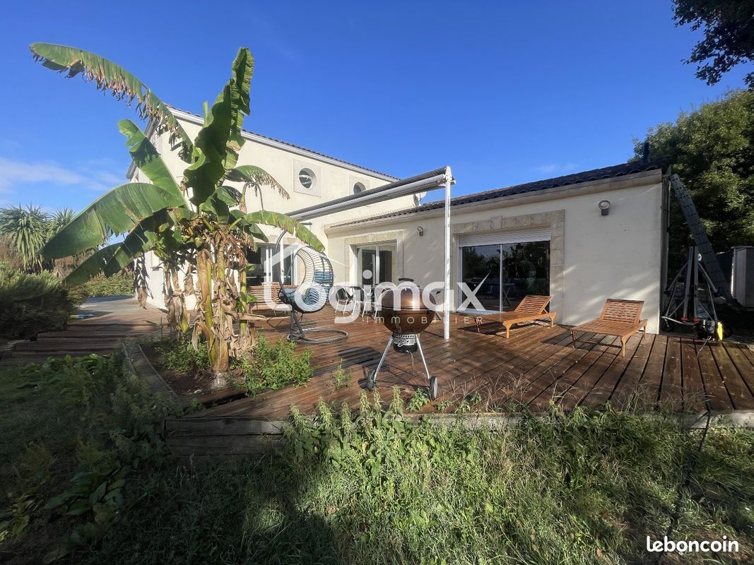 Maison 5 pièces 200 m² · à La Rochelle · 200 m² · 329 950 €