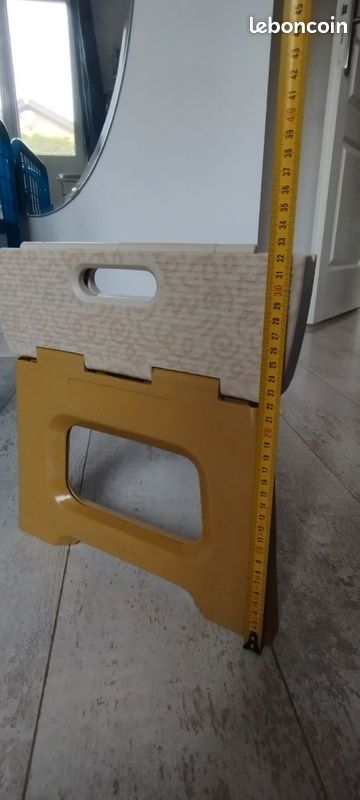 Marchepied Prima avec barre d'appui