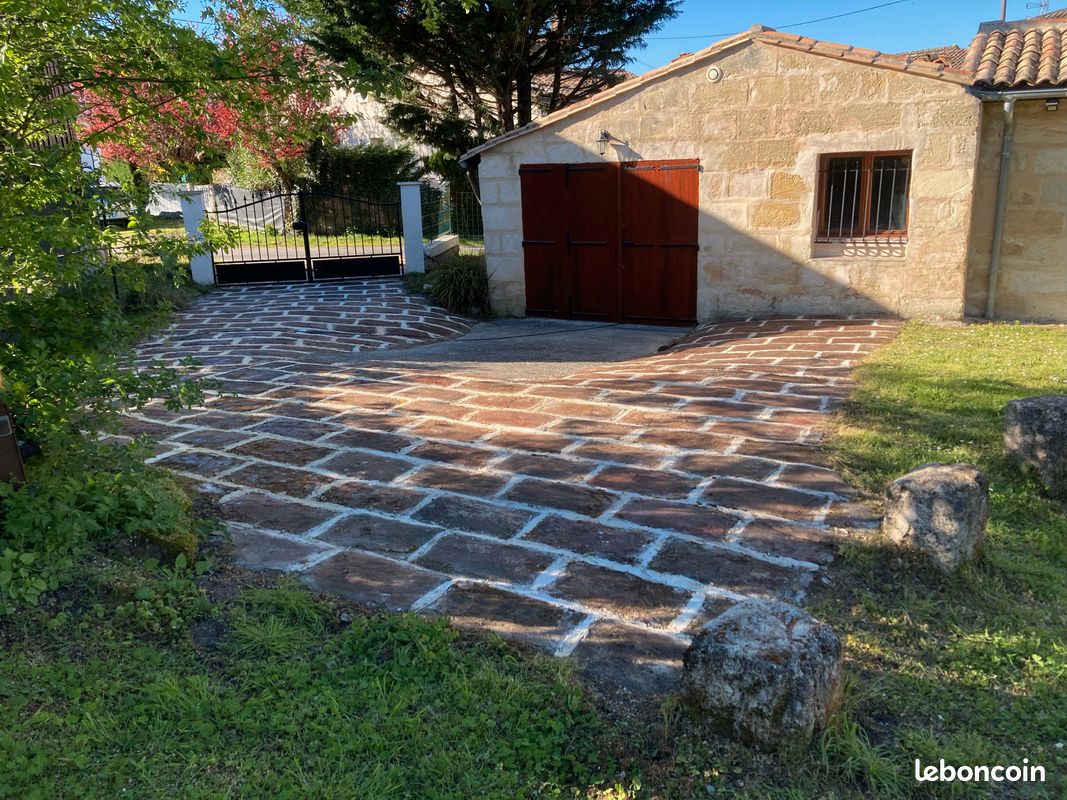 Maison 4 pièces 144 m² · à Saint-Sulpice-Et-Cameyrac · 144 m² · 380 000 €