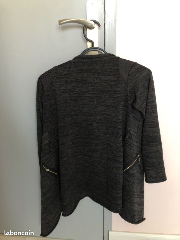 Gillet (image 2)