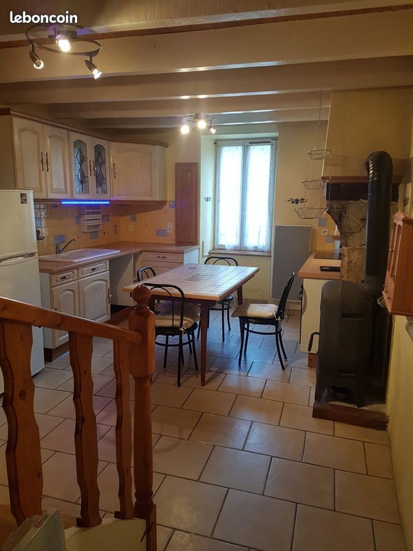 Maison 4 pièces 42 m² · à Vals-les-Bains · 42 m² · 83 000 €