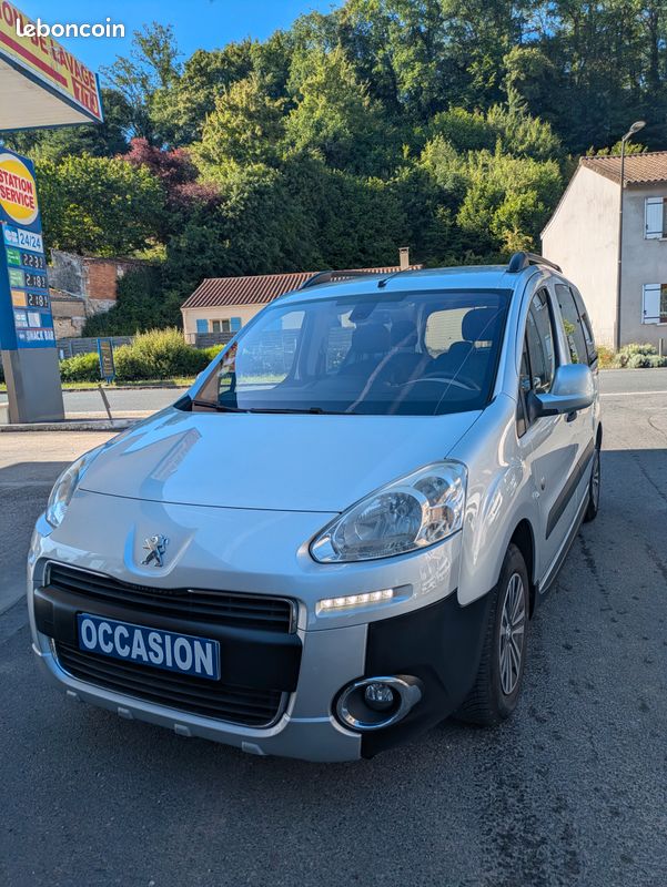 Peugeot partner tepee 1.6 hdi 92 outdoor (image 1)