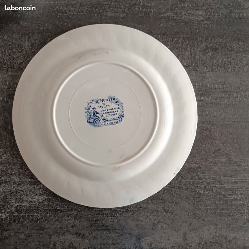 Assiette Myott The Hunter 1982 bleu style Delft (image 4)