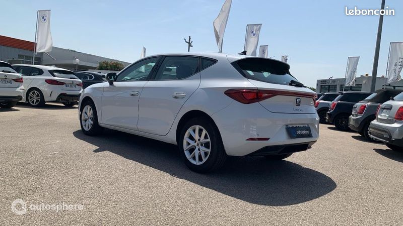 Seat Leon 1.5 eHybrid 204ch Style DSG6 (image 7)