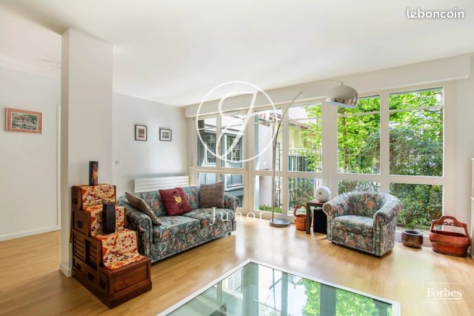Maison de ville 6 pièces 148 m² — 9