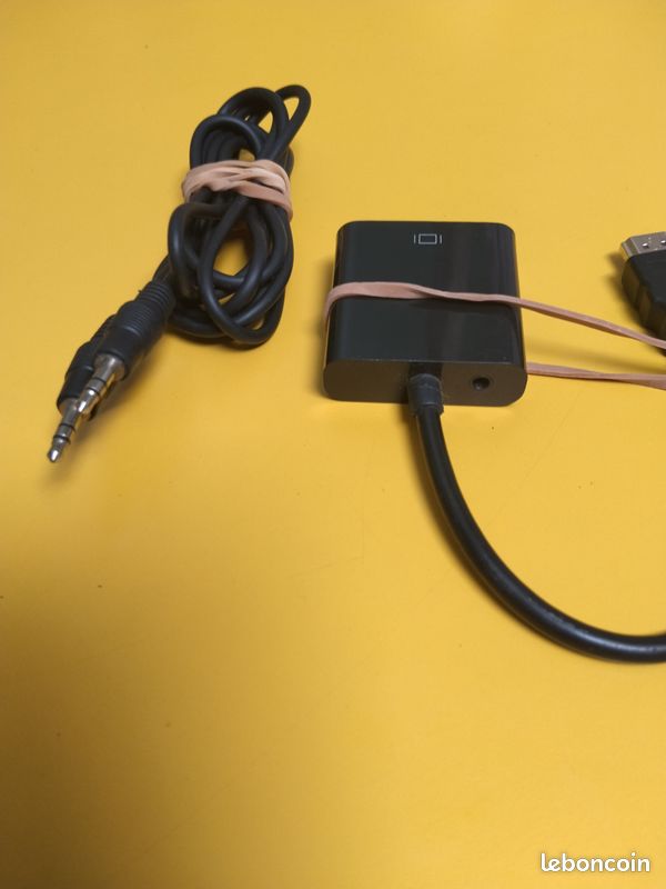 Adaptateur VGA+Audio vers HDMI (image 4)