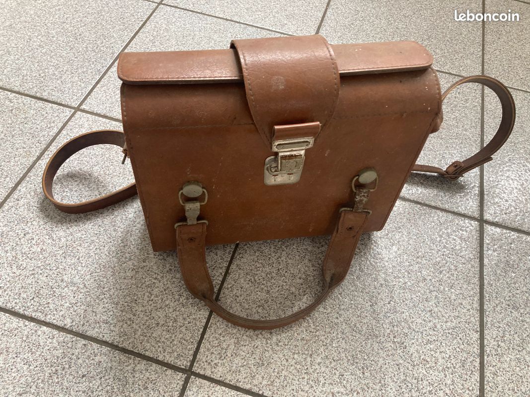 Caméra Ciné KODAK MODEL K Avec Son Sac Cuir - Occasion à Restaurer