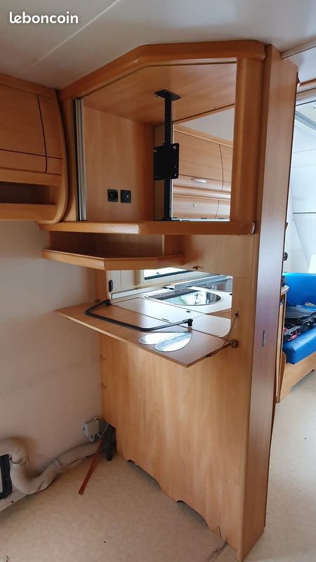 Meuble caravane fendt saphir (image 1)