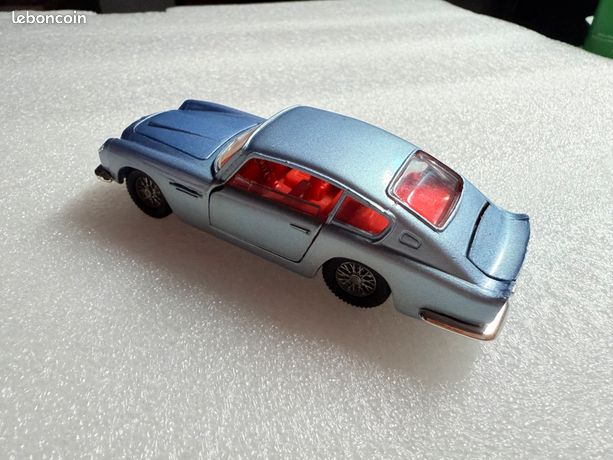 MINIATURE DINKY TOYS Meccano Ltd England Ref 109, Austin-Healey 100 EUR