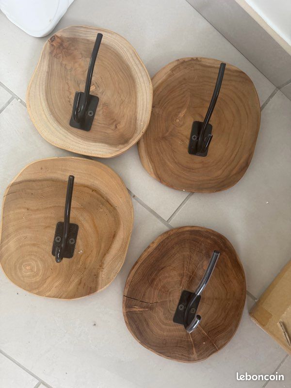 Porte manteau x4 (image 1)