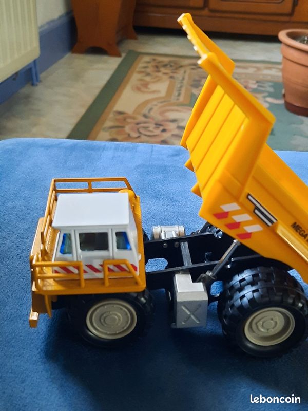 Camion jaune, jouet (image 11)
