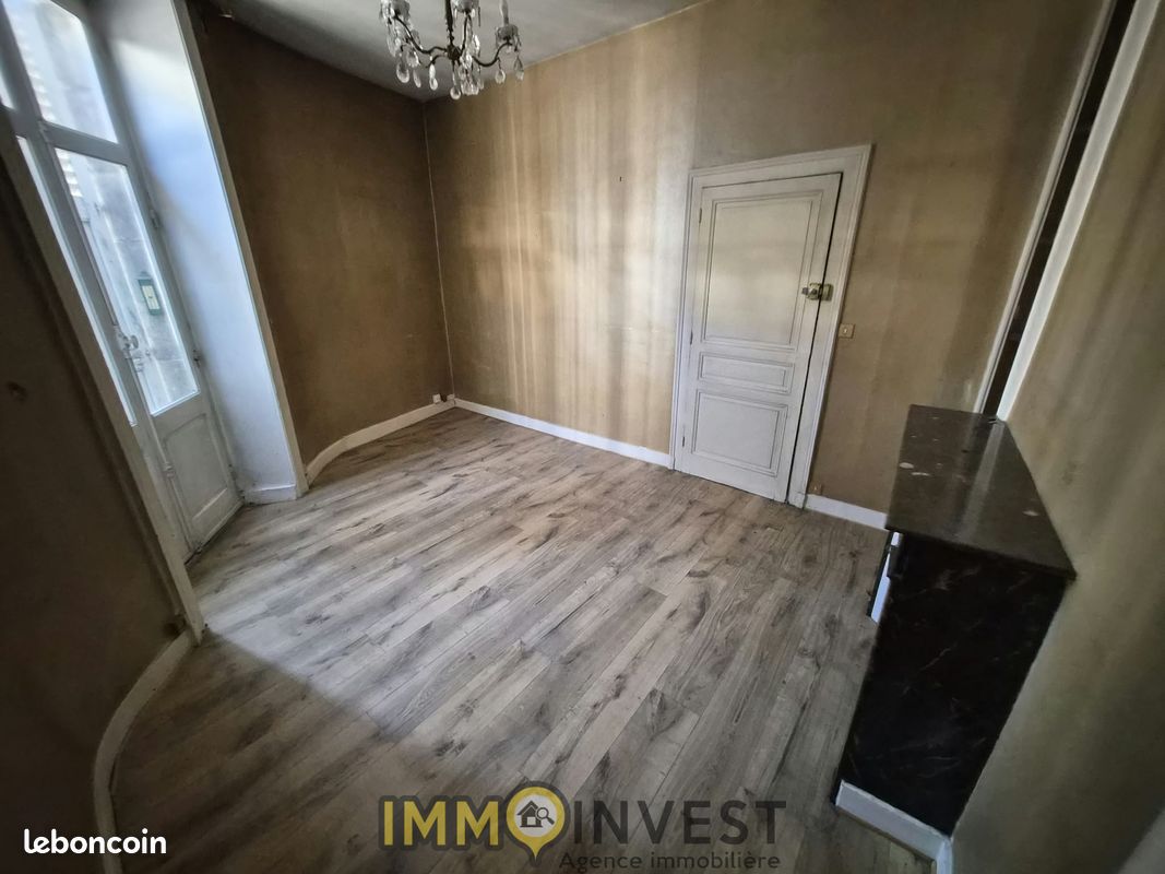 Immeuble 350 m² · à Limoges · 350 m² · 299 000 €