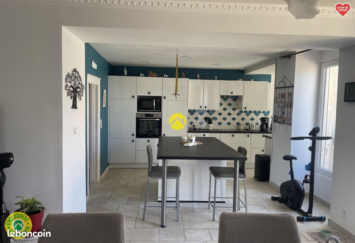 Maison 5 pièces 128 m² · à Blet · 128 m² · 151 200 €