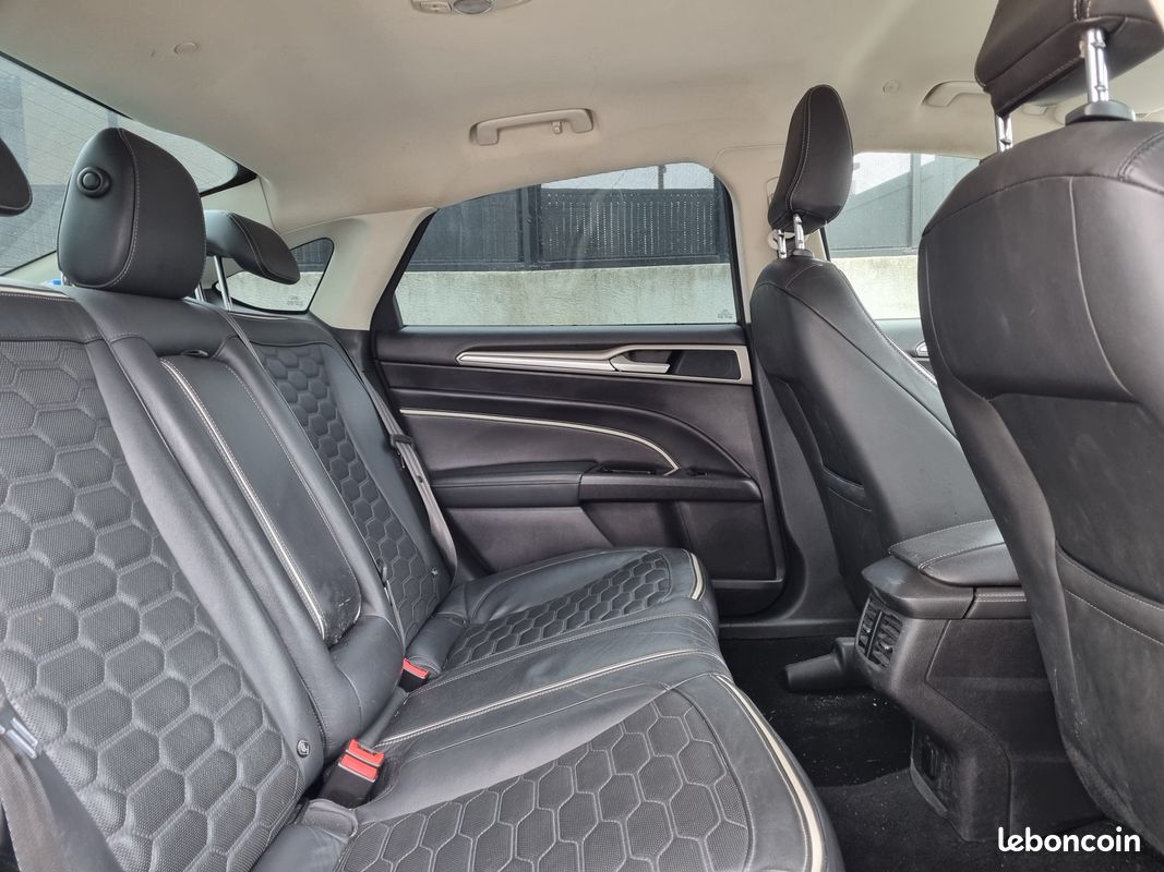 FORD MONDEO Vignale 2.0 Hybrid 187 BVA6 (image 5)