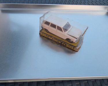 Peugeot 204 Break Joustra Ancien – Jouet Tôle Et Plastique – NEUF En Boîte