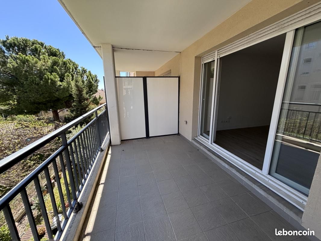 Appartement 3 pièces 67 m² · à Marseille · 67 m² · 148 000 €