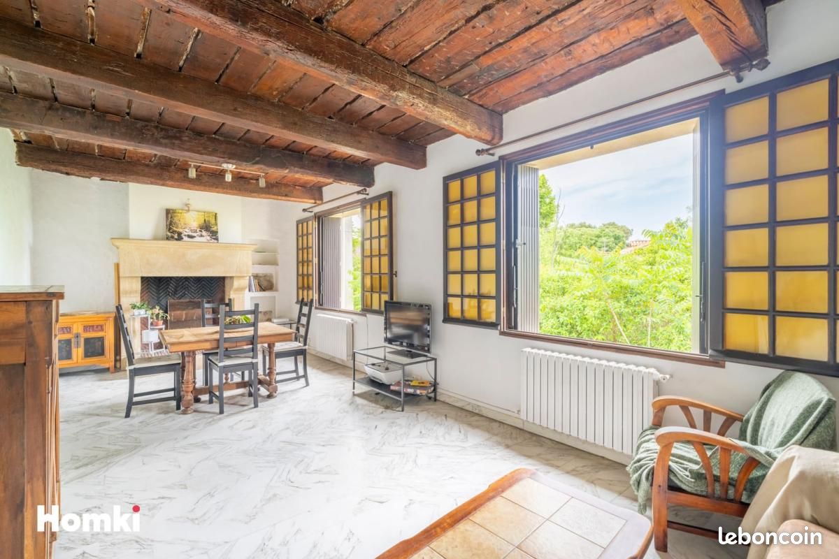 Appartement 4 pièces 83 m² · à Marseille · 83 m² · 218 000 €
