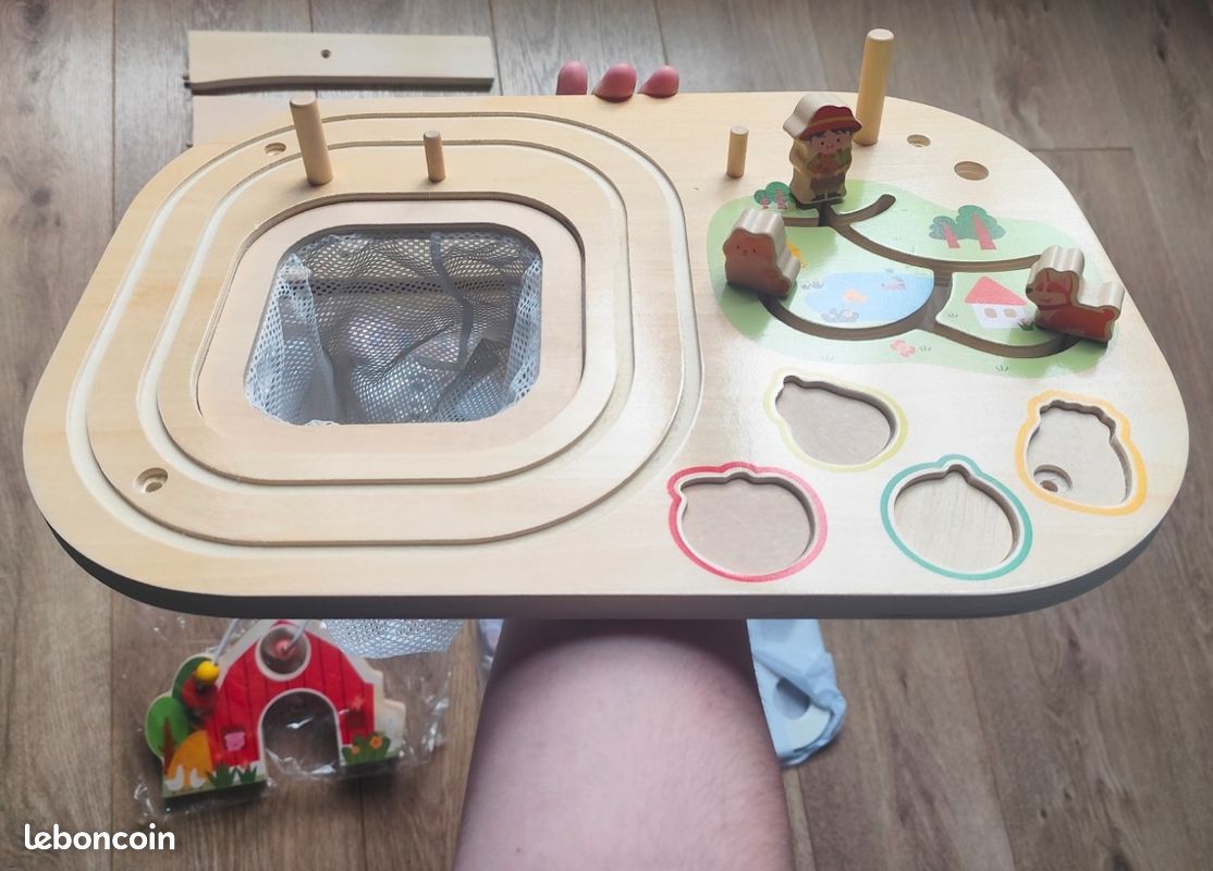 Table d'Activité Bébé Montessori en Bois,Jouet Bébé 1 an avec Labyrinthe de Perles,Trieur de Formes et Train Animaux,Table - Jeux - Jouets