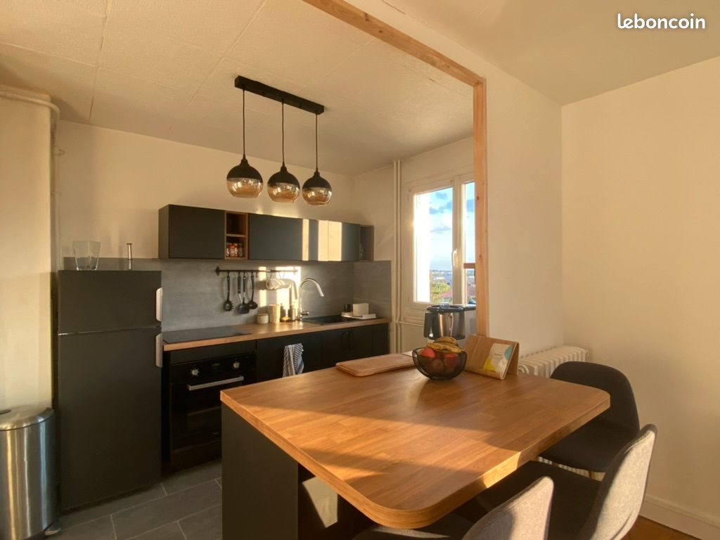 Appartement 3 pièces 77 m² · à Le Mans · 77 m² · 860 €