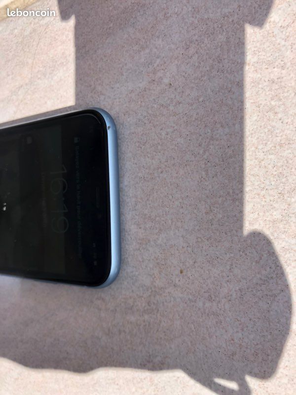 IPhone XR bleu (image 4)