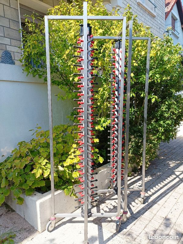 Échelle à tétons ou porte assiettes (image 1)