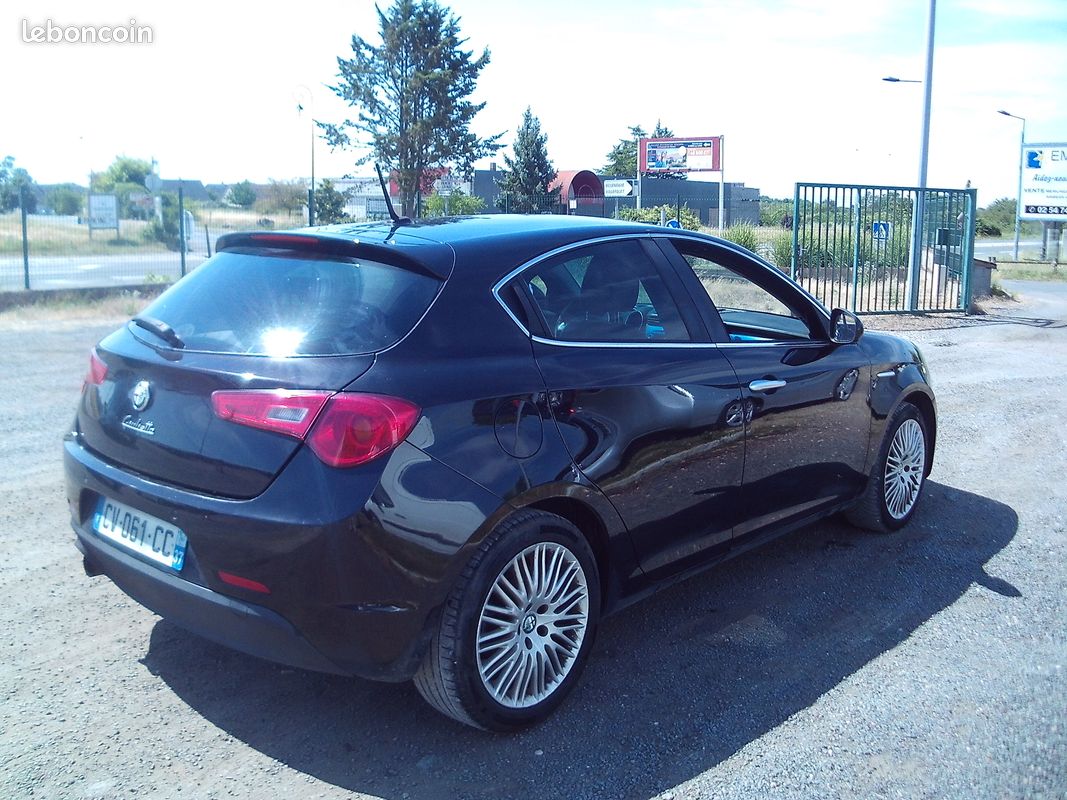 Giulietta 1.6 JTDM 105 Distinctive (image 3)