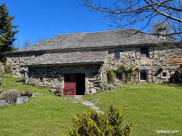 Propriété 4 pièces 115 m²