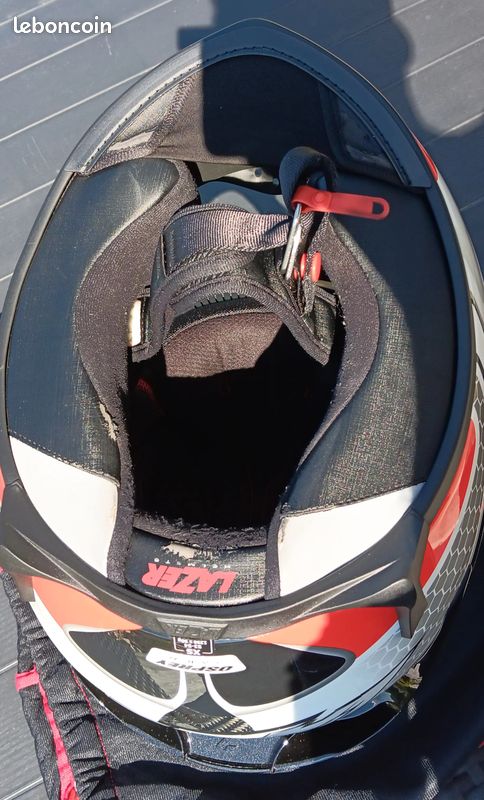 Casque moto Lazer carbone (image 3)
