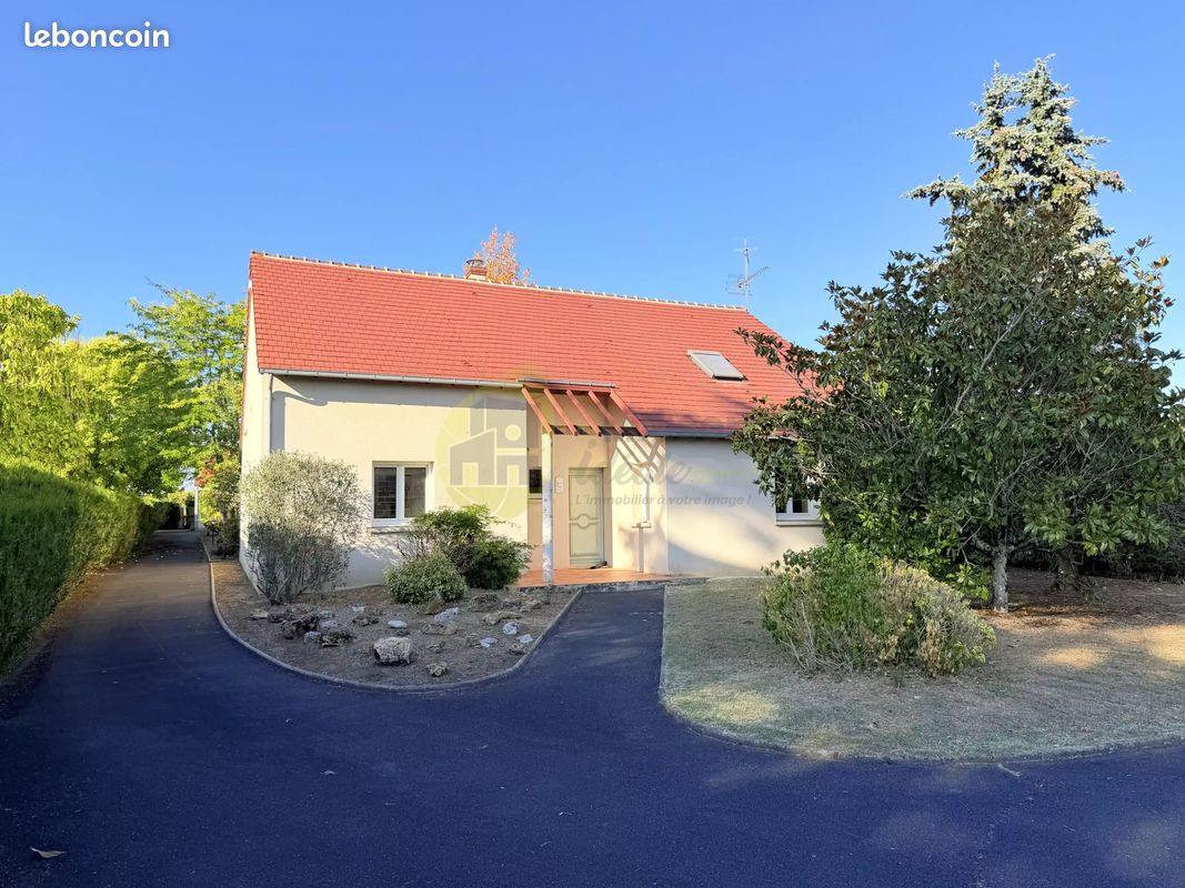 Maison 6 pièces 171 m² · au Poinçonnet · 171 m² · 299 900 €
