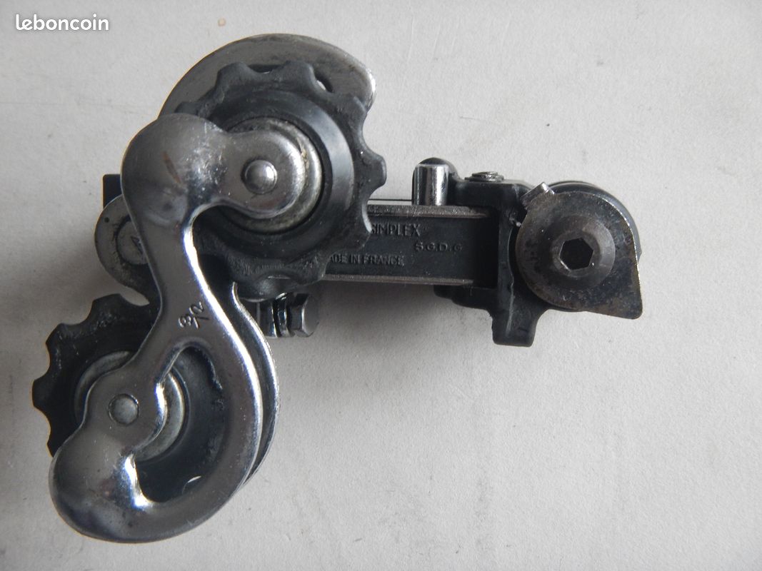 VELO COURSE ANCIEN vintage , derailleur avant simplex prestige EUR 35,00 - FR