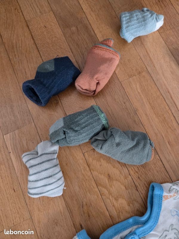 LOT De Vêtements Pour GARÇON – Taille 18 à 24 Mois – État Occasion Très Bon – Plusieurs Pièces