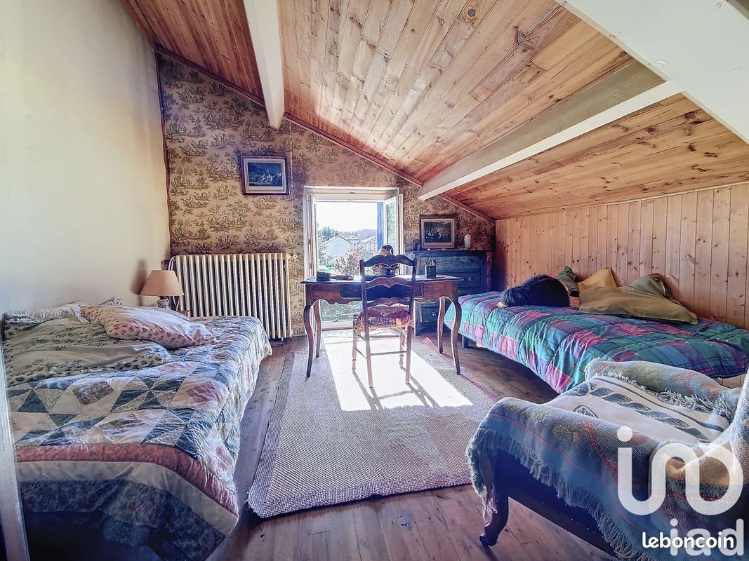 Maison de village 5 pièces 133 m² - Chazelles 16380 (image principale 11)