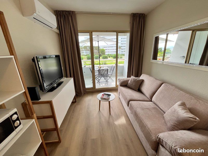 Appartement 2 pièces 30 m² · à Villeneuve-Loubet · 30 m² · 1 250 €/mois