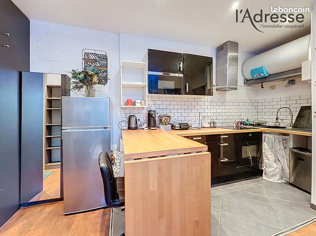 Appartement a louer suresnes - 2 pièce(s) - 29 m2 - Surfyn