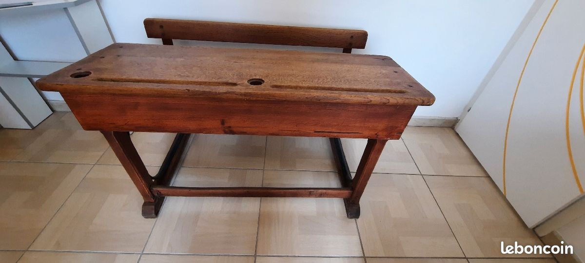Bureau d'école ancien (image 2)