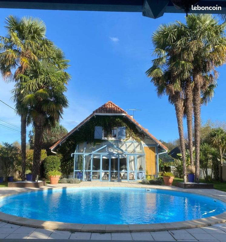 Maison 5 pièces 197 m² · à Odos · 197 m² · 440 000 €