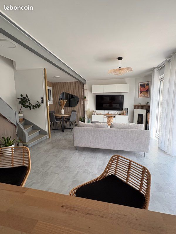 Appartement 4 pièces 98 m² · à Villenave-d'Ornon · 98 m² · 359 000 €