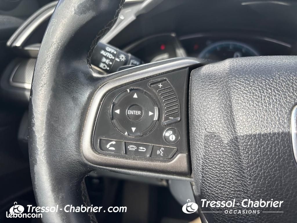 Honda Civic 2017 1.0 i-VTEC 129 Exclusive CVT (image 19)